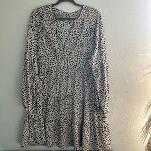 Short long sleeve dress